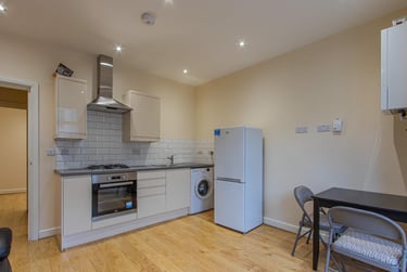1 bed house, Northcote Street, Plasnewydd, Cardiff, CF243BH - Image 1